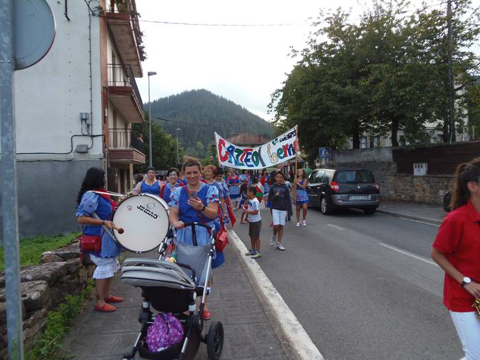 Luiaondoko Jaietako txupinaz 9 1501053383978