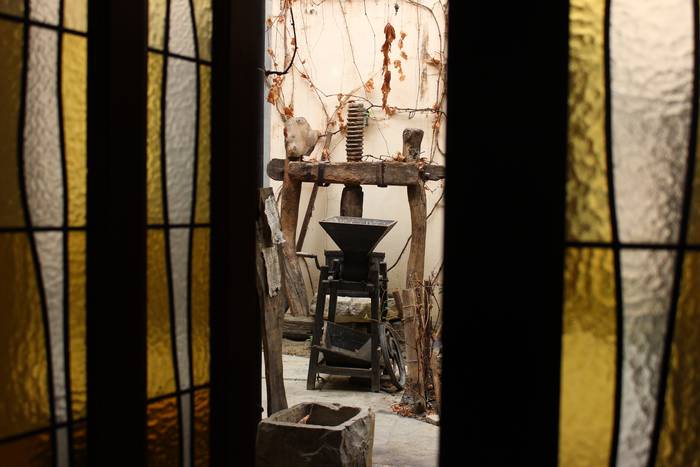 Antzinako lanabesak ikusteko aukera izan zuten bisitariek