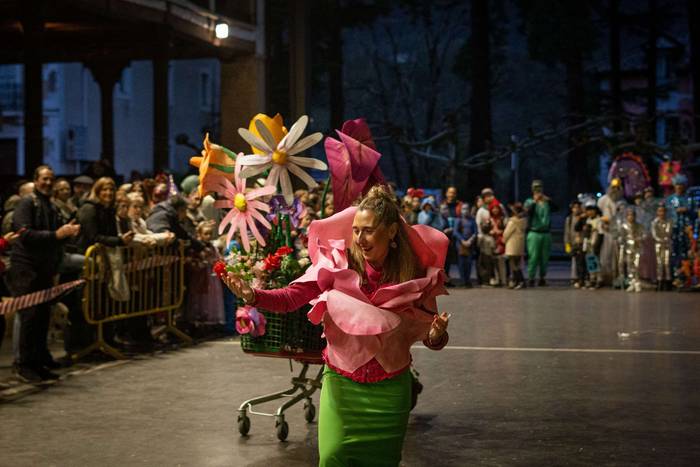 Carnesto oilarraren konpaini 30 1771098633130