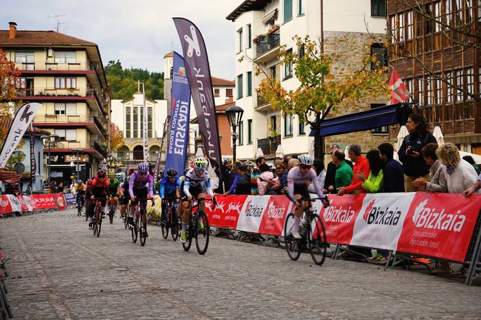 Giro itzela sorrarazi du Oro 25 1763227519094