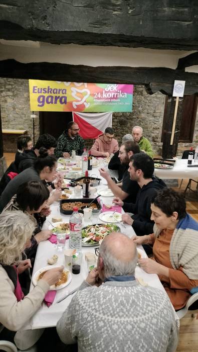 Bertsolaritzak badu harrobia 3 1770485485370