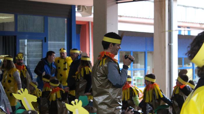 Okondoko umeek dantzatzen os 9 1518278838134