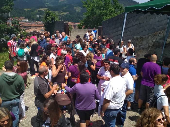 Latiorro ikastetxeko festan  39 1560010591051