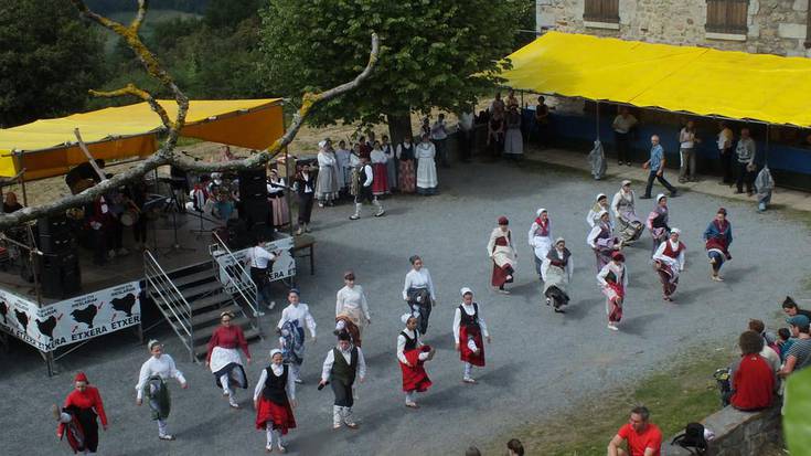 Abenduaren 13rako ireki nahi dute Ermualdeko taberna