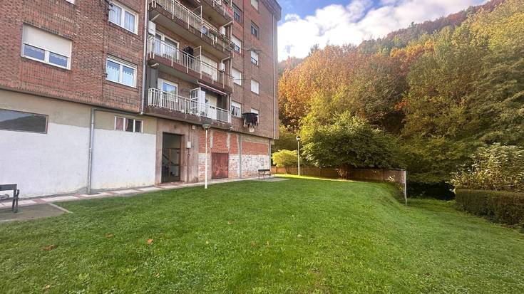 Landaluze 27an dagoen lokala herritarrak ezagutu dezaten, Udalak bisita bat antolatu du