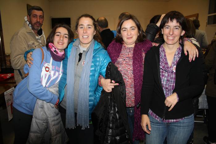 Aiaran ere armairutik atera  70 1511253444879