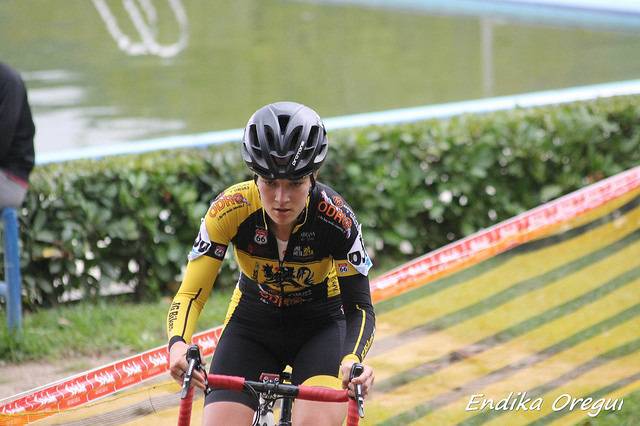 Nazioarteko Ziklokrosean esk 73 1509385418361