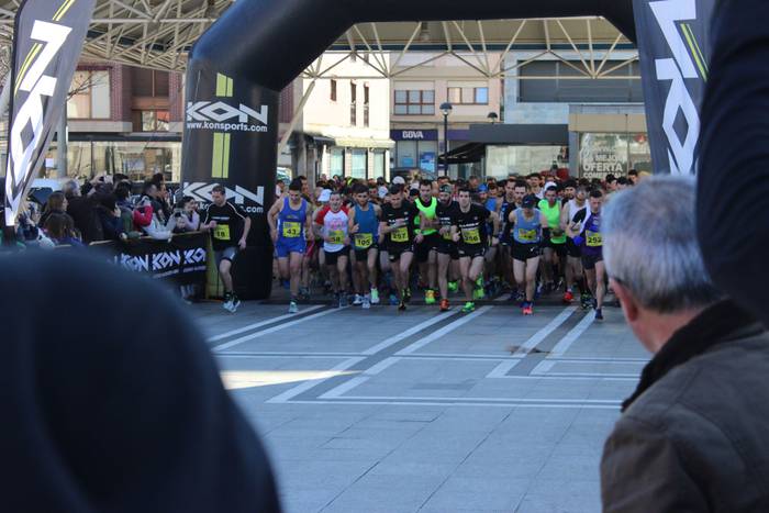 300 korrikalari baino gehiag 6 1517149683651