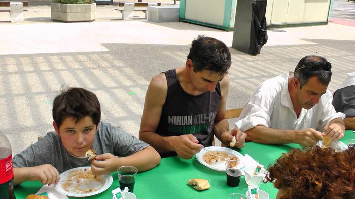 Dantza taldeak taldeak izan  98 1496054029507