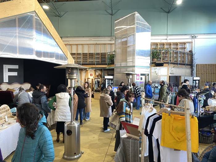 Emakume sortzaileen azoka an 48 1702980116643