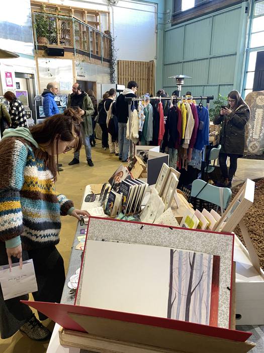 Emakume sortzaileen azoka an 46 1702980082359