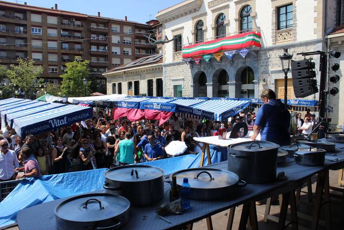 Tokiko ekoizleak eta koadril 3 1502722125296