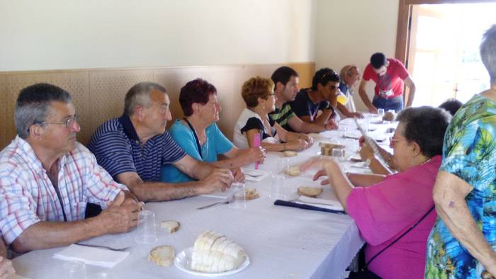 Eguraldi ona lagun, jende ug 16 1531593711402