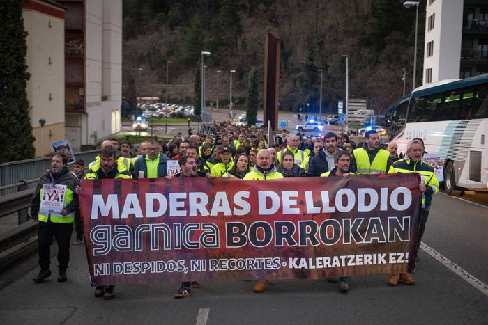 Fabrika barrura eraman dute  11 1769714918592