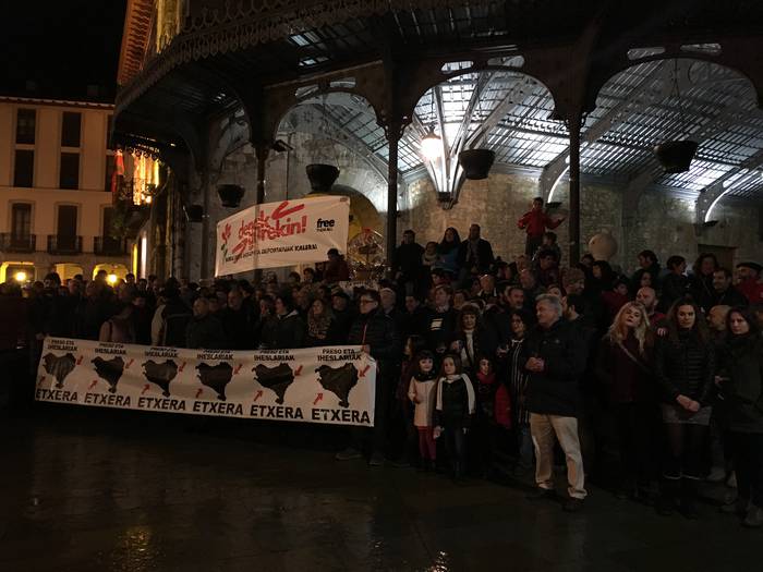 Euskal presoei elkartasuna a 20 1514748252105