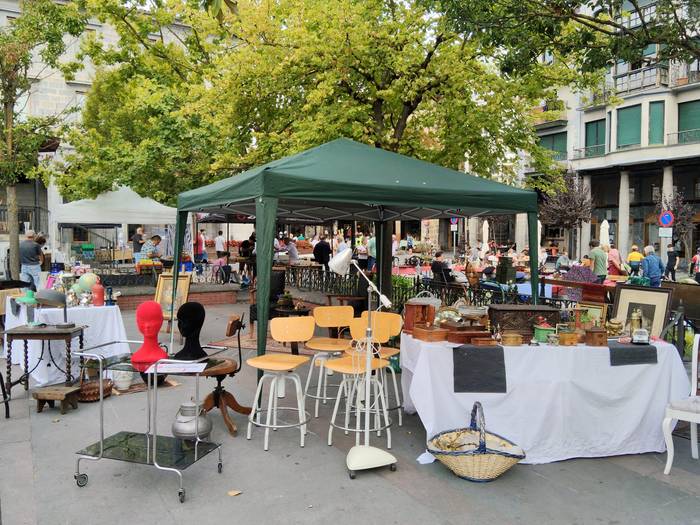 Antzinako objektuz eta bildu 34 1758390876096