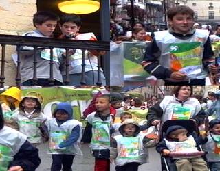 Urduñako 2003ko Korrika Txikiaren irudiak, hemen ikusgai