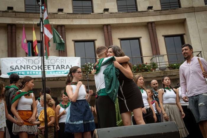 Arteon abesbatzaren pregoiak 44 1755203585545