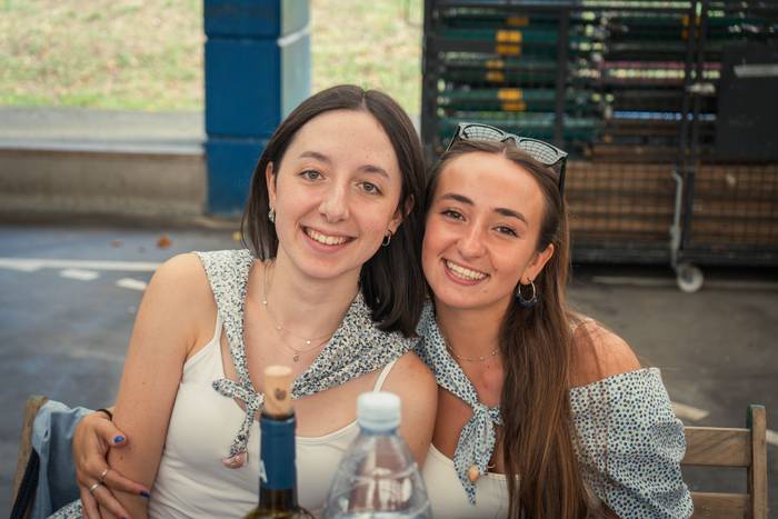 Ehunka lagun bildu dituzte j 97 1757018588625