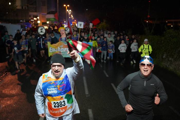 Aldarrikapenez eta pirotekni 106 1774615503589