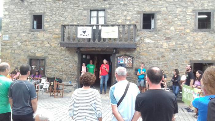 Euskal Selekzioen ofizialtas 4 1501665905591