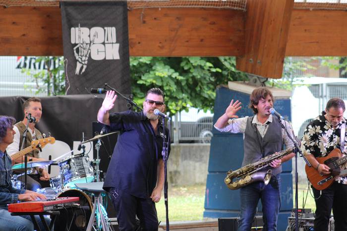 Travellin Brothers taldeak i 24 1628072191510