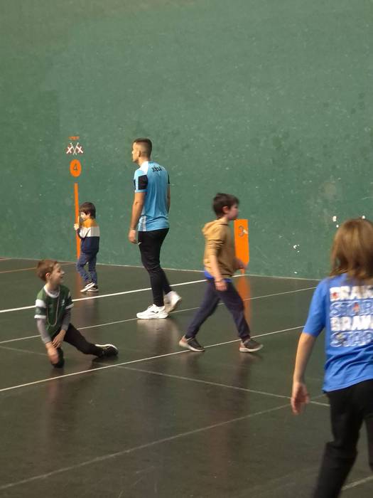 Euskal pilota topaketarekin  1 1770566328140