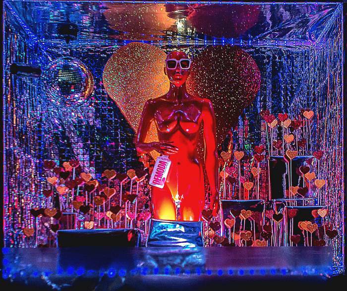 Maila handiko erakusleihoak  17 1766486463252