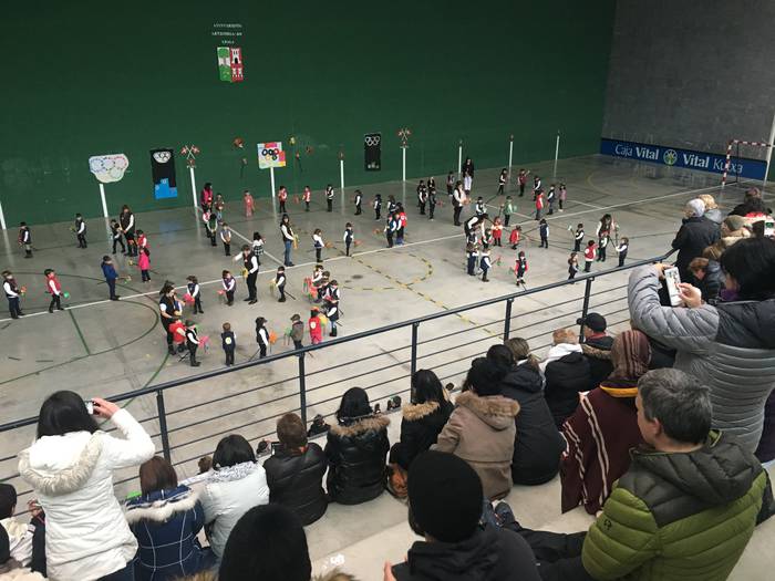 Artziniegako eskolako aratusteak