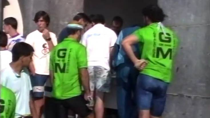 1992an Amurrion egindako mendi bizikleta ibilaldiaren irudiak