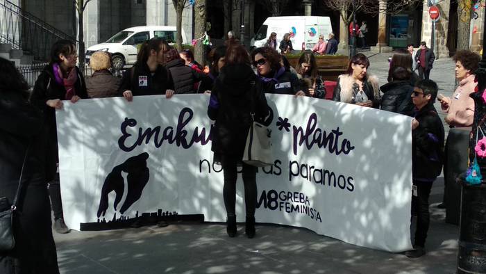 Greba feministaren goizeko t 18 1520511473818