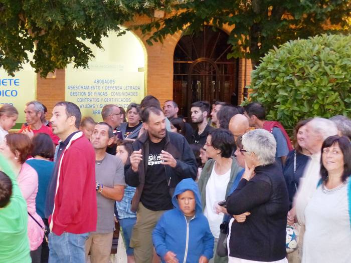 Baratze-saguzarren bila arit 8 1500237126467