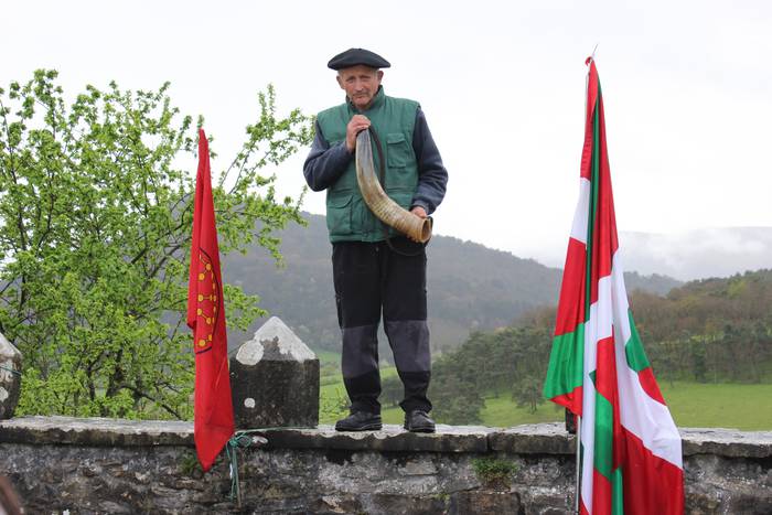 Ehun ordezkari politiko bain 13 1491053816036
