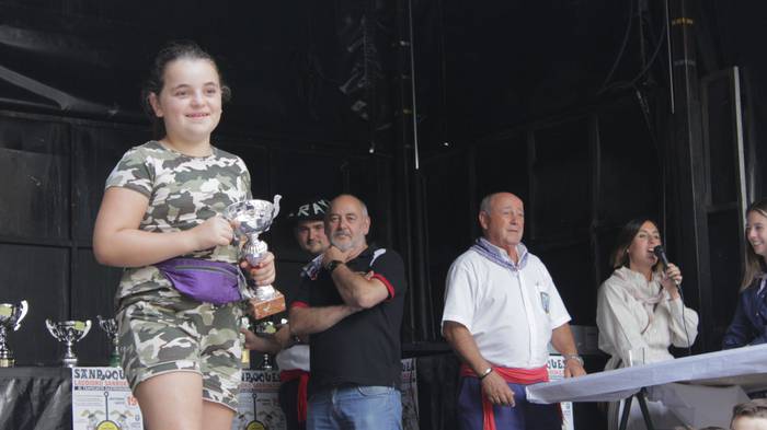 Su gozotan igaro dute goiza  16 1503153118368