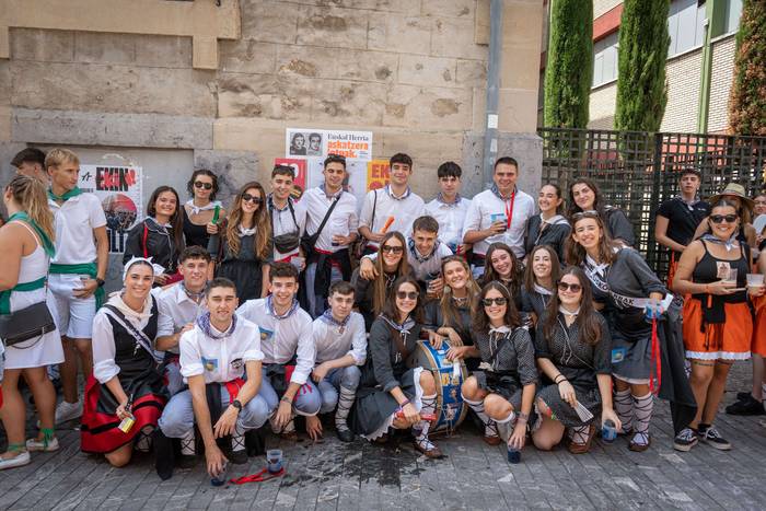 Kuadrillak protagonista Amur 33 1755188545175