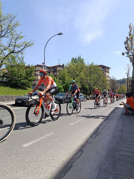 Itzuliak ehunka aiaraldear a 22 1775674402347