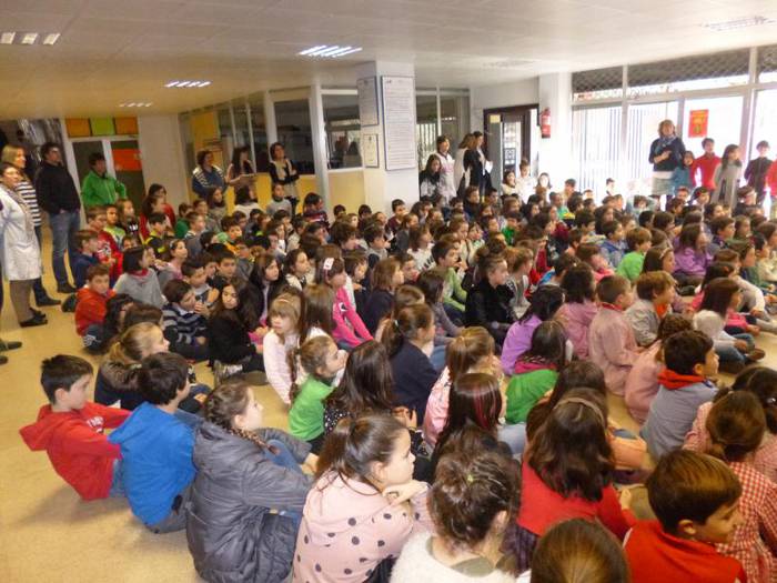 Euskararen Urrezko Makila bi 23 1487252220559