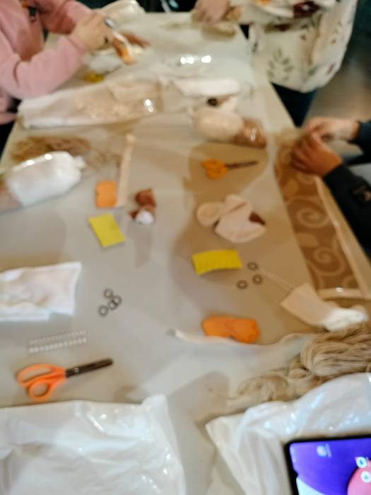 Eskulan tailer berezia egin  7 1765980402435