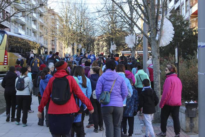 400 lagunen laguntzaz Babio  8 1514122683227