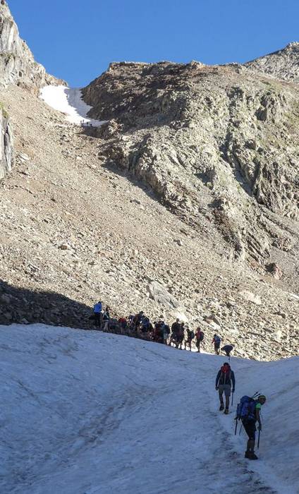 Piriniotan ibili dira Mendik 10 1500367601186