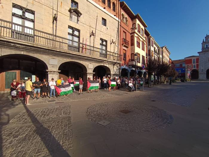 Palestinaren aldeko burrunba 48 1757118465300