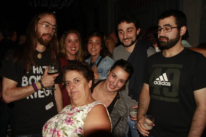 Morrillon lagun, joko artean 37 1502906353573