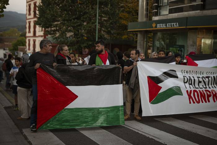 "Palestinarekin konpromisoa" 5 1760598617802