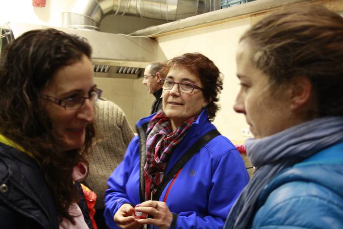 Aiaran ere armairutik atera  8 1511252003784