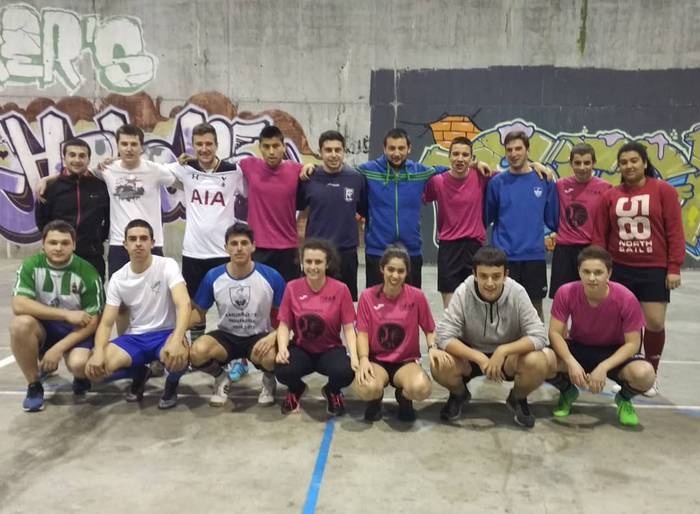 100 lagunek baino gehiagok p 6 1523374288028