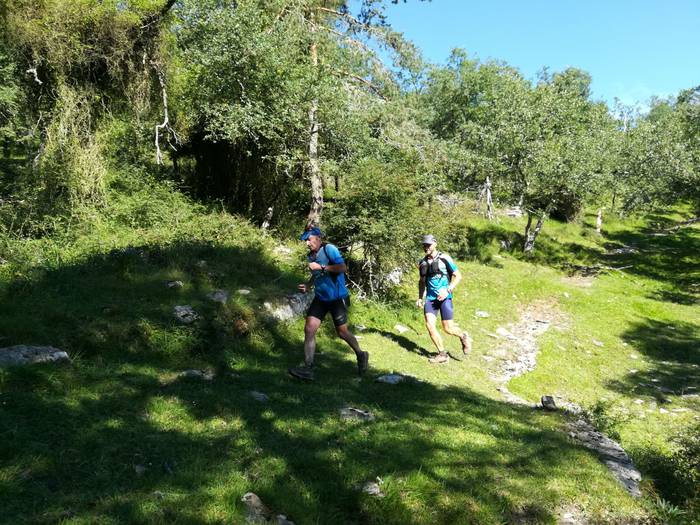 Eguzkia lagun, jende ugari b 38 1501332609093