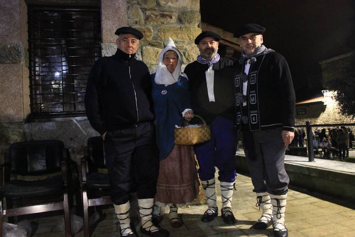 Olentzero eta Maridomingi Ai 51 1514222652932