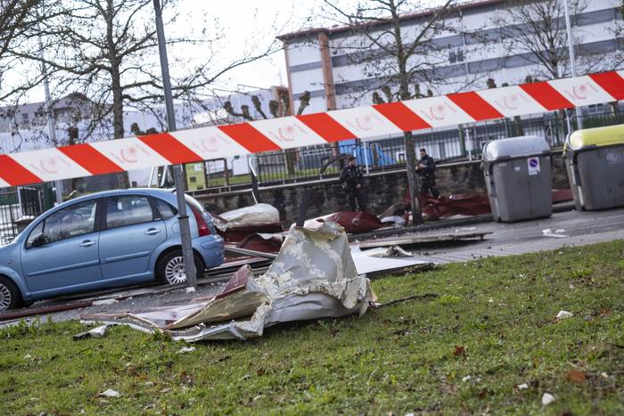 Mendiko Eskolako teilatua er 6 1769359302506