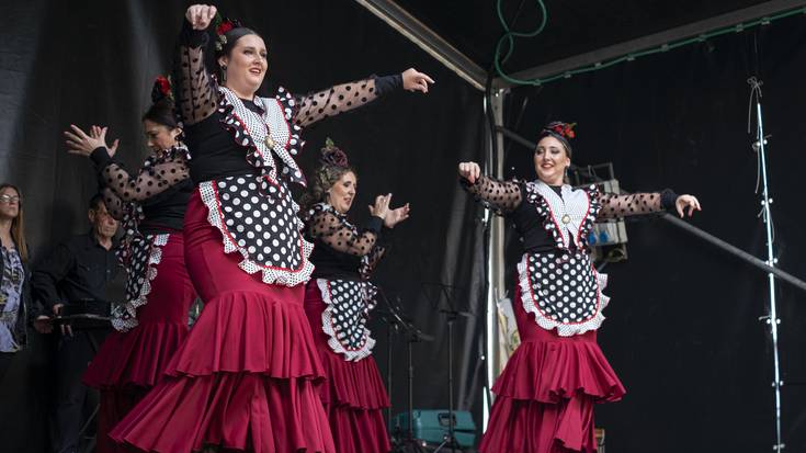 Folklore ikuskizunarekin itxi dute Laudioko XXXV. Herrien Jaialdi Kulturala