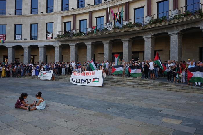 Palestinaren aldeko burrunba 41 1757103532927